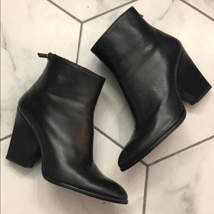 Stuart Weitzman Booties